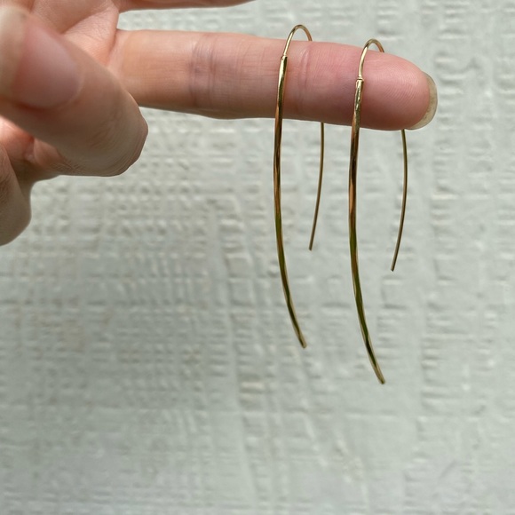 Beautiful Artisan Minimalist Marquis Earrings - Picture 4 of 4